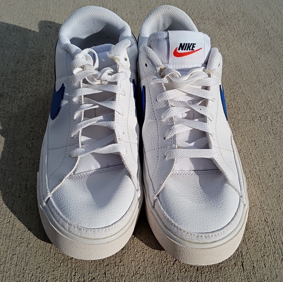 Nike Court Legacy Men's White and Blue Sneakers Size 9.5 Women's 11 - Picture 3 of 11